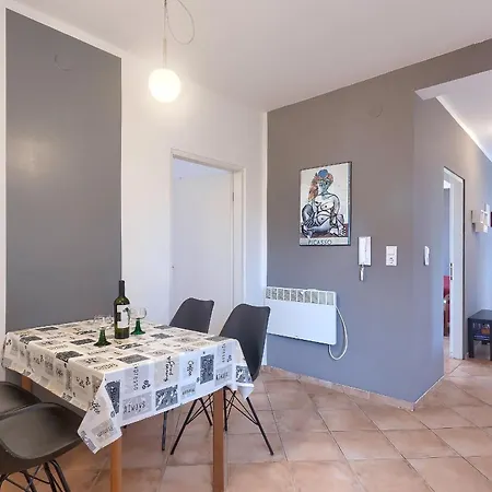Gemuetliche 3 * Valbandon